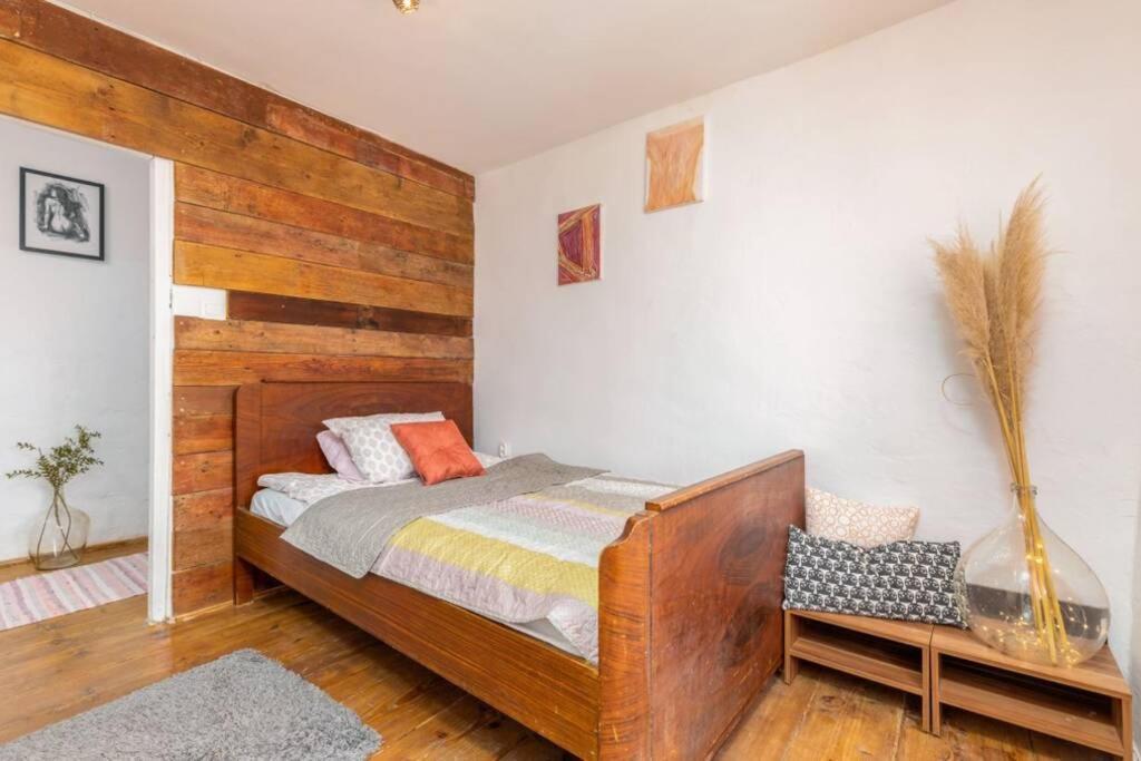Casa Di Pietra Matelici Villa Divšići Bagian luar foto